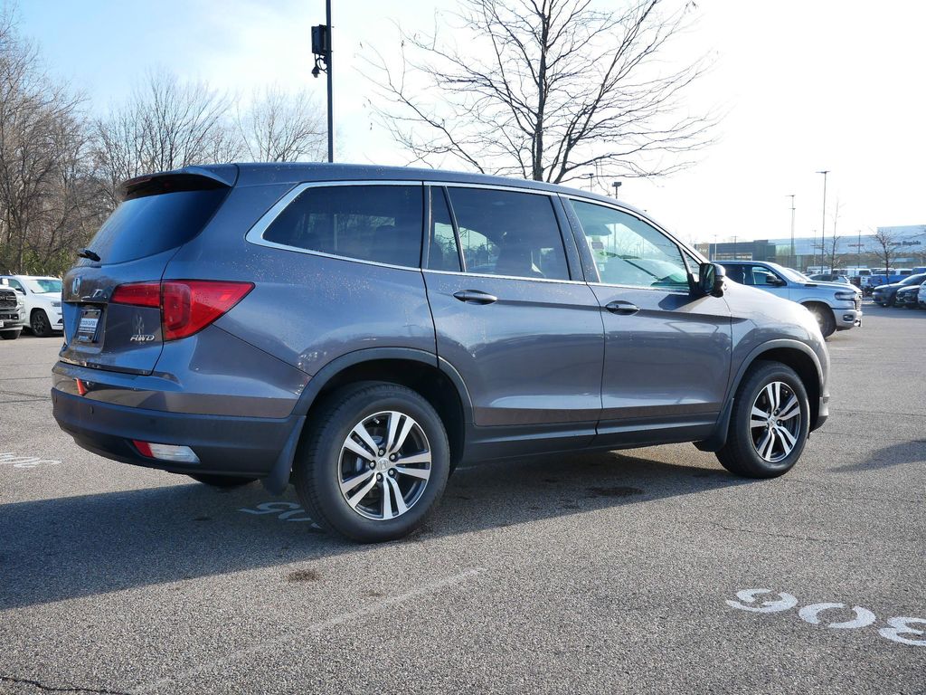 Thumbnail: 2018 Honda Pilot - 44