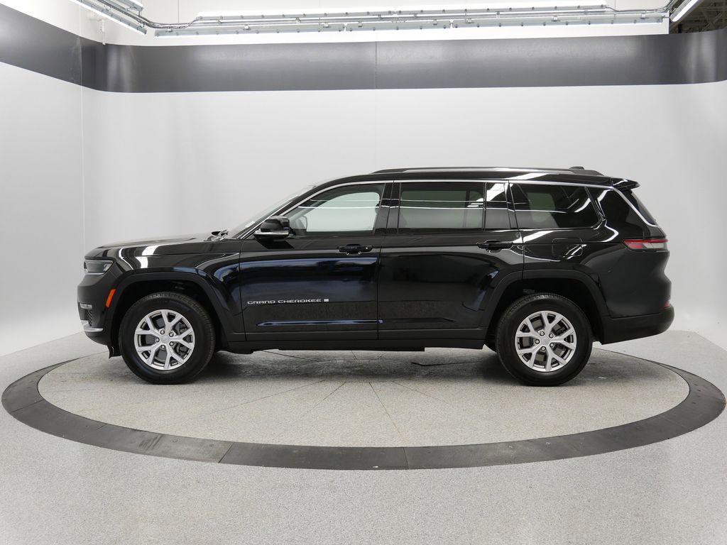 Thumbnail: 2022 Jeep Grand Cherokee L - 42