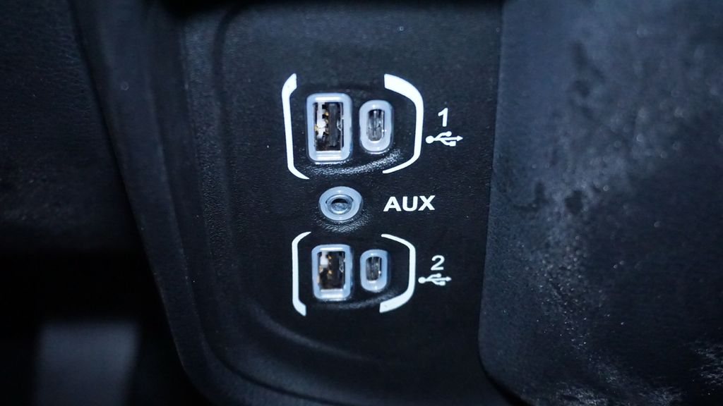 Thumbnail: 2026 RAM 1500 - 37