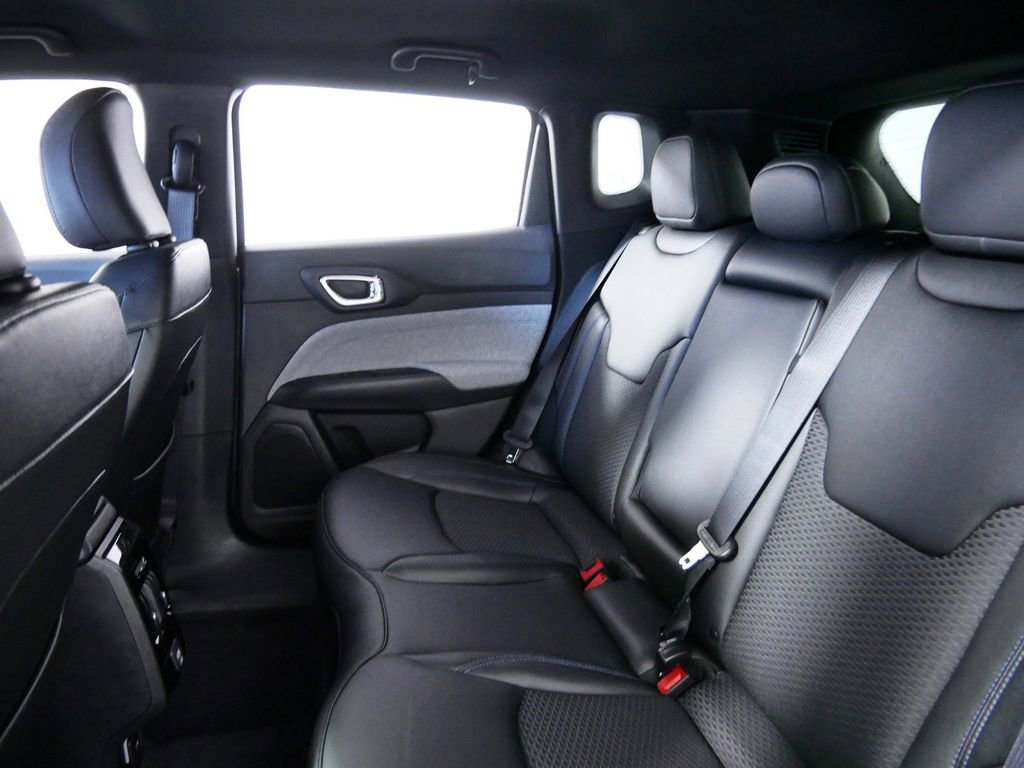 Thumbnail: 2024 Jeep Compass - 30