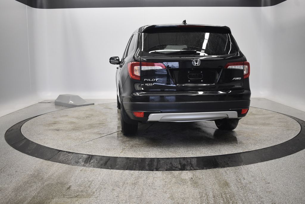 Thumbnail: 2019 Honda Pilot - 3