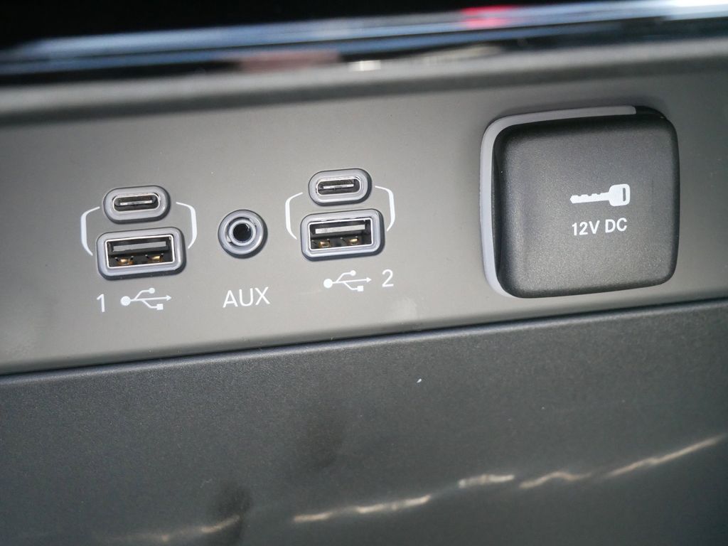 Thumbnail: 2025 Jeep Grand Cherokee - 42