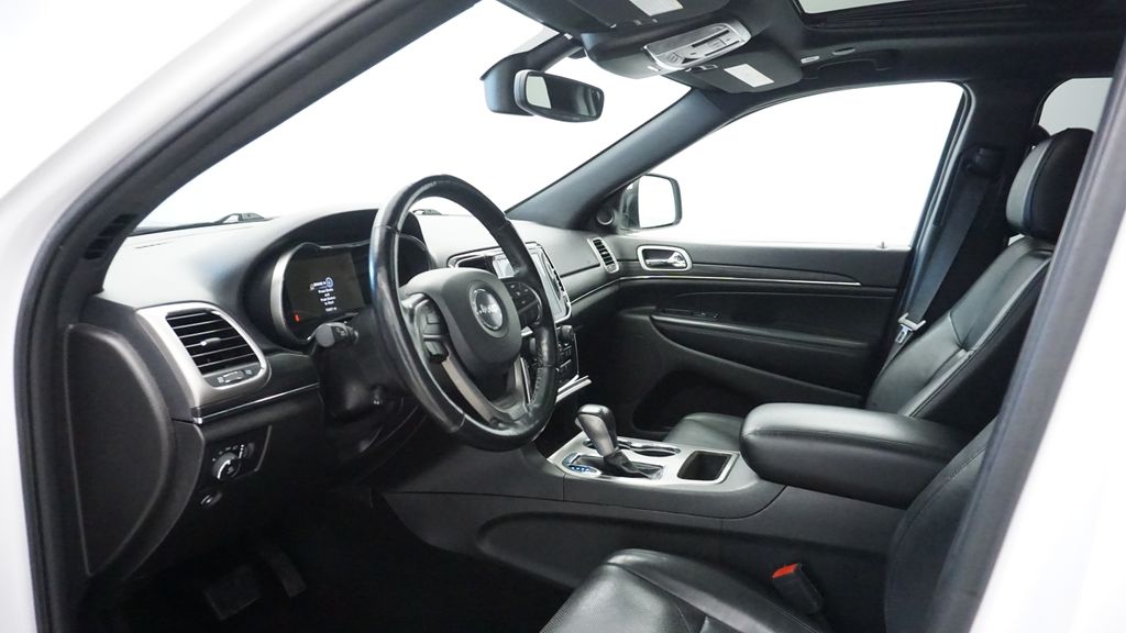 Thumbnail: 2021 Jeep Grand Cherokee - 31