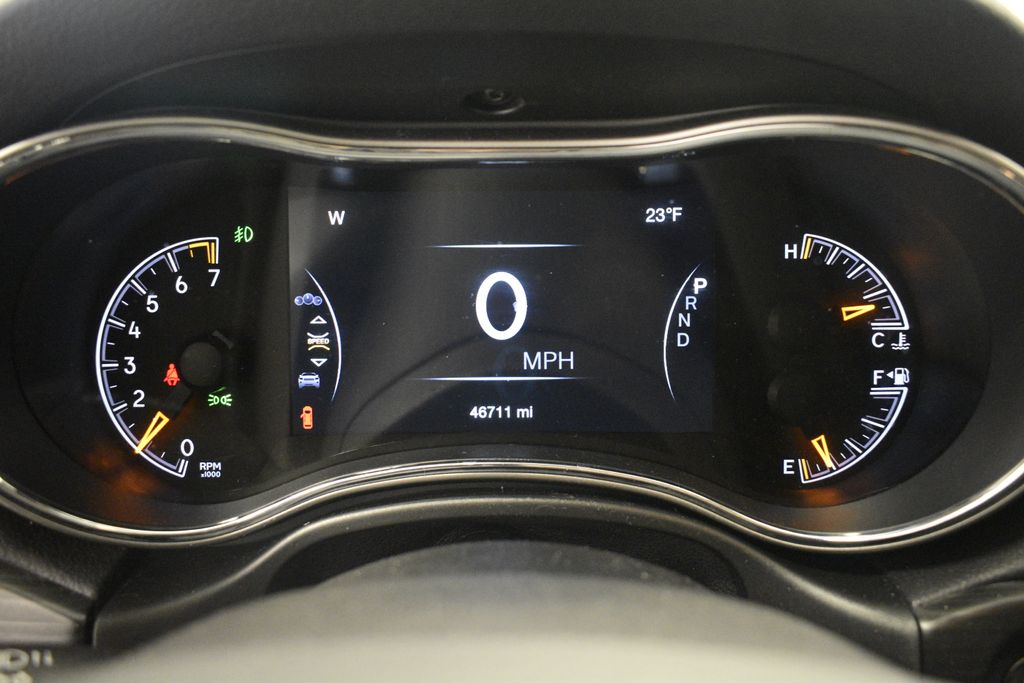 Thumbnail: 2020 Jeep Grand Cherokee - 23