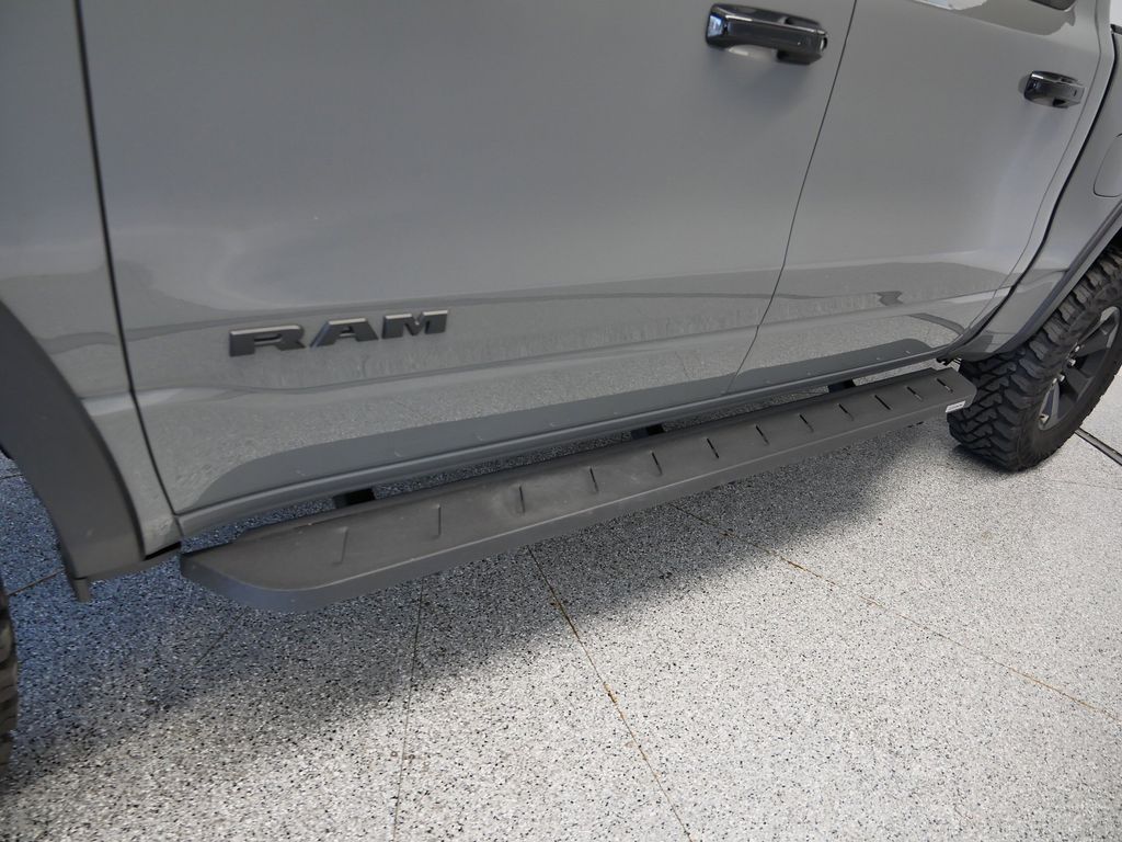 Thumbnail: 2023 RAM 1500 - 18