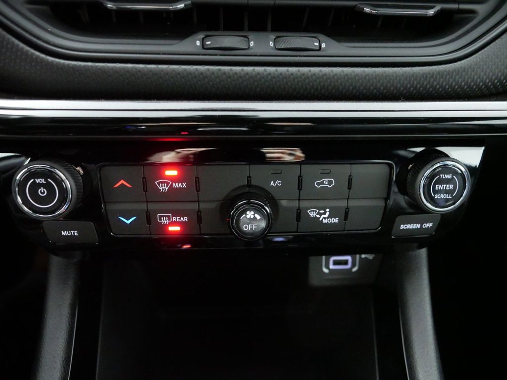 Thumbnail: 2025 Jeep Compass - 48