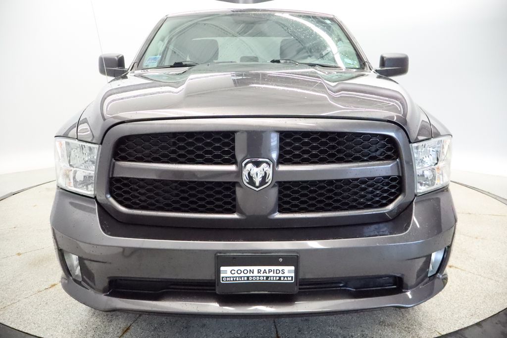 Thumbnail: 2019 RAM 1500 Classic - 12