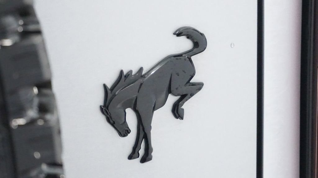 Thumbnail: 2023 Ford Bronco - 21