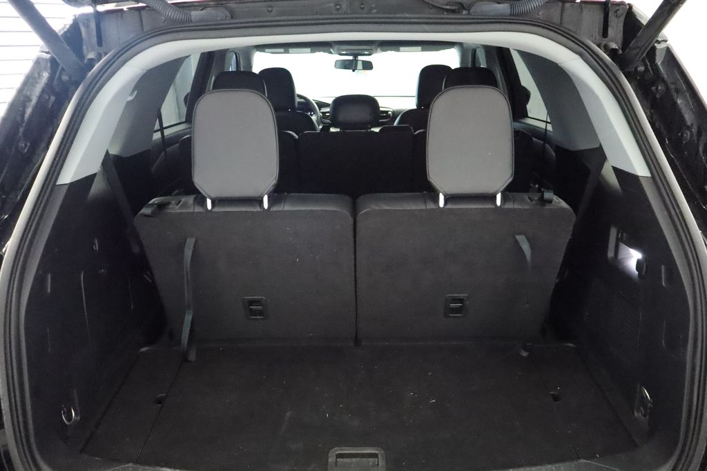 Thumbnail: 2023 Ford Explorer - 20