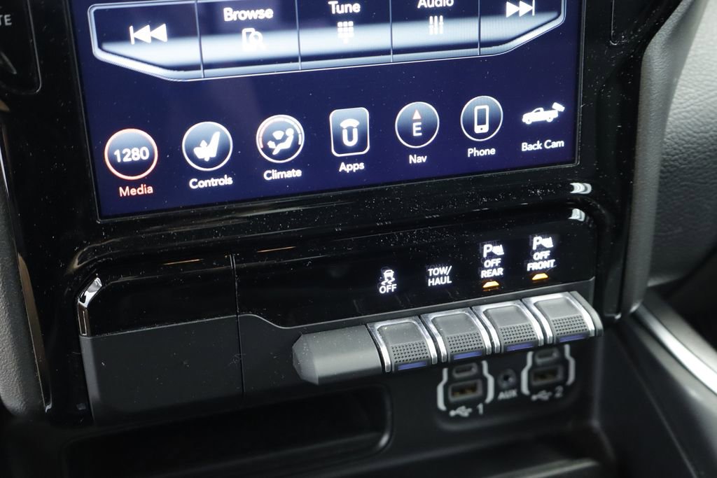 Thumbnail: 2020 RAM 1500 - 26