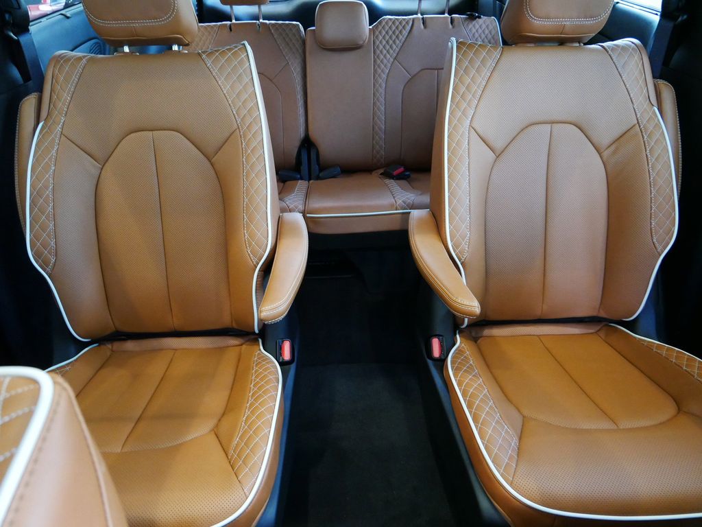 Thumbnail: 2026 Chrysler Pacifica - 35