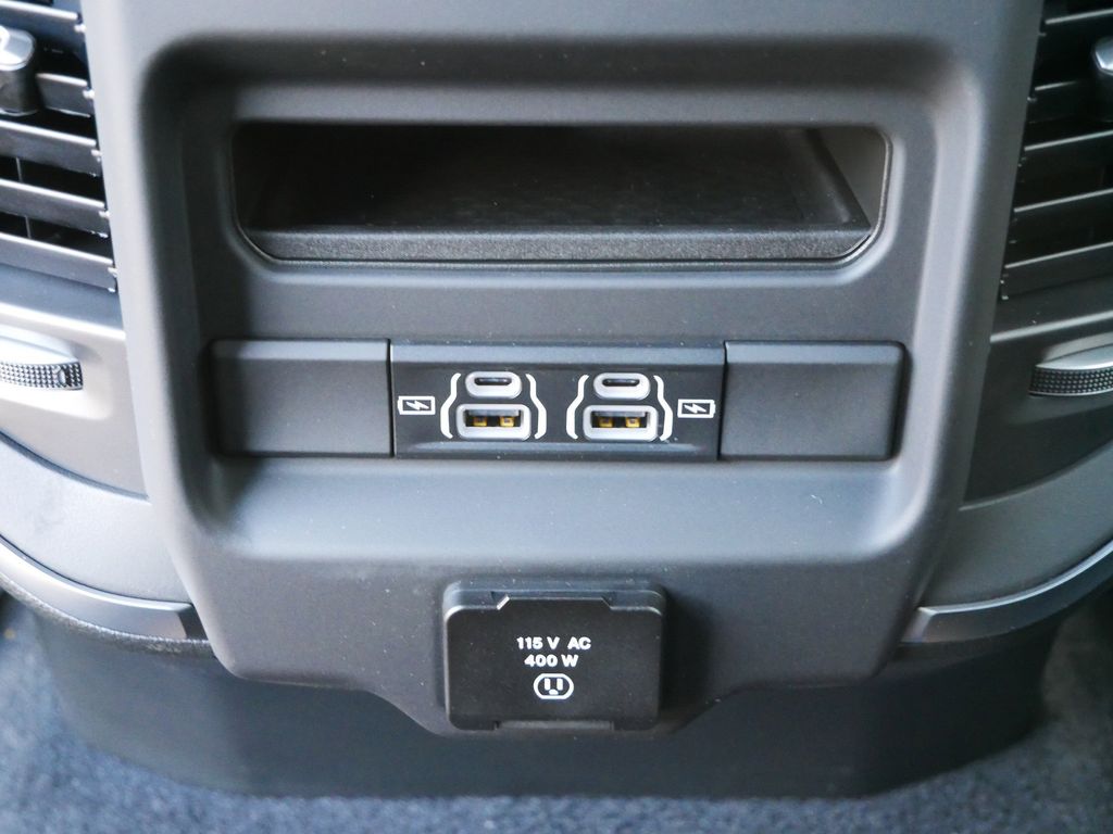 Thumbnail: 2026 RAM 1500 - 31