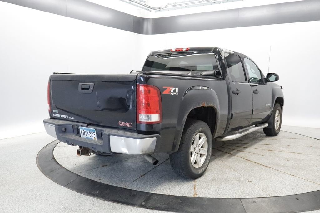 Thumbnail: 2011 GMC Sierra 1500 - 6