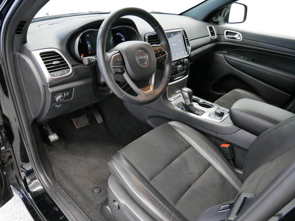 Thumbnail: 2022 Jeep Grand Cherokee - 2