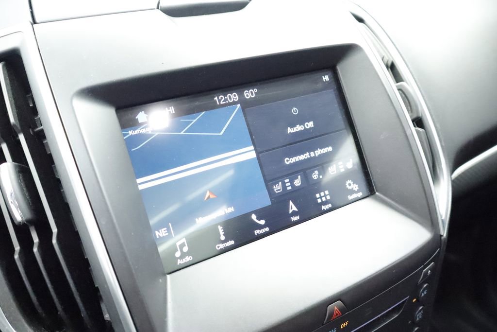 Thumbnail: 2016 Ford Edge - 34