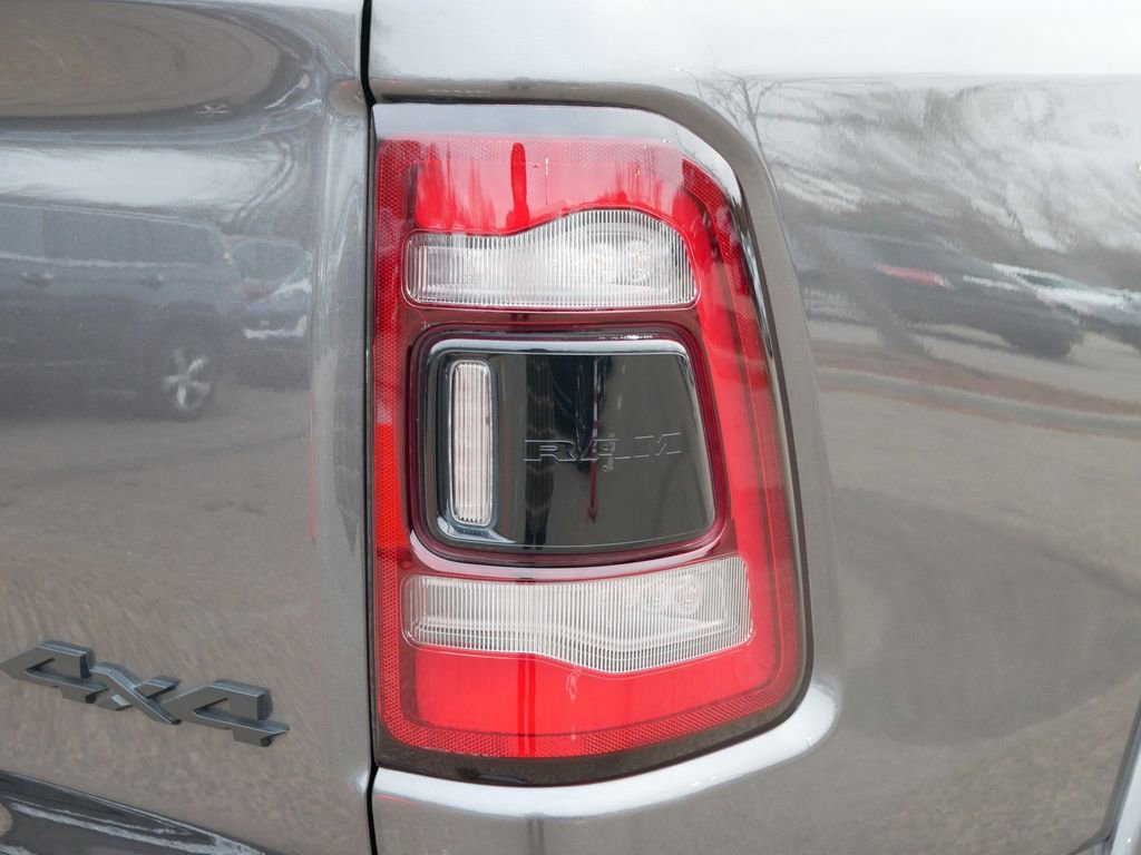 Thumbnail: 2021 RAM 1500 - 21