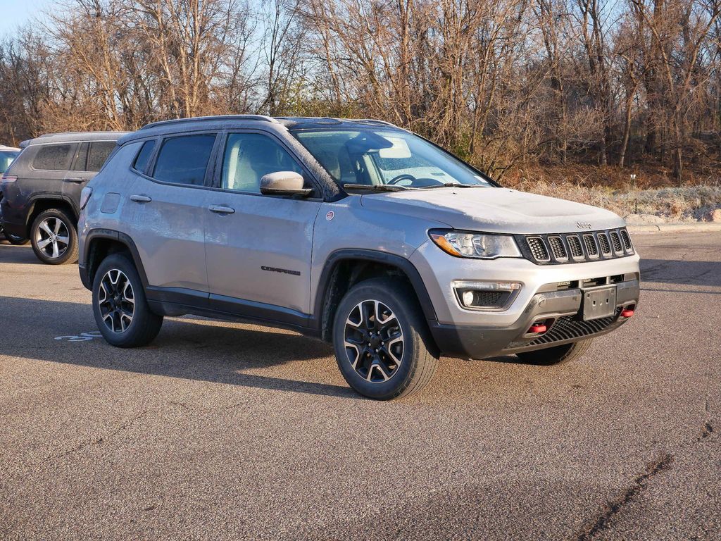 Thumbnail: 2020 Jeep Compass - 10