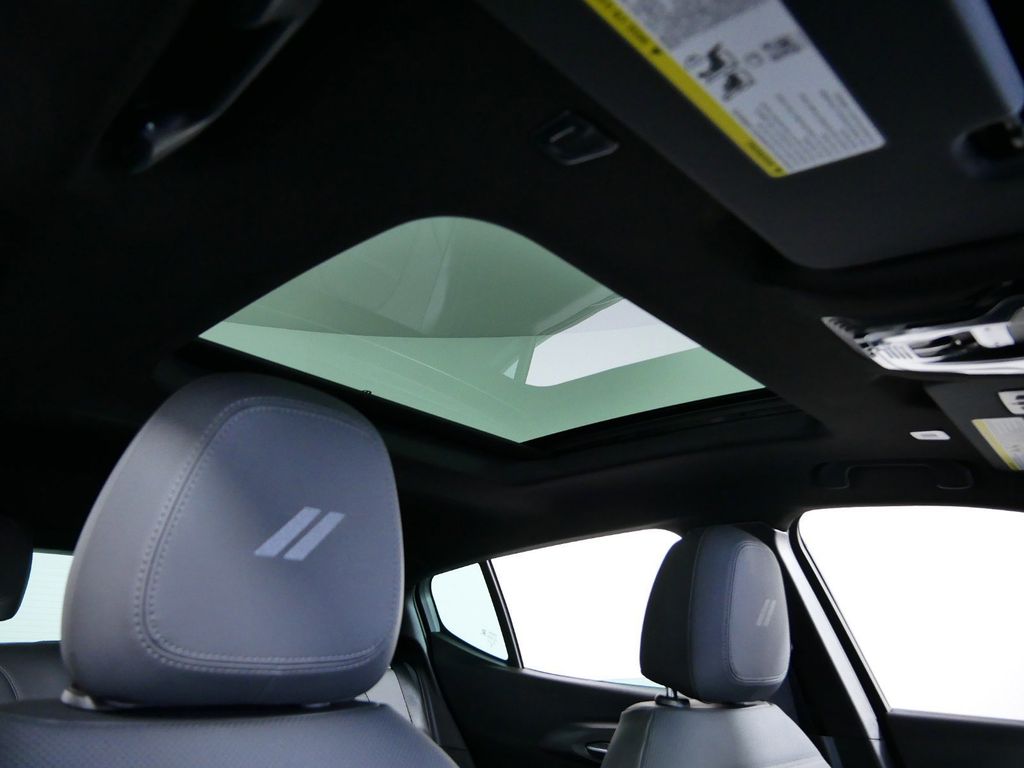 Thumbnail: 2024 Dodge Hornet - 23