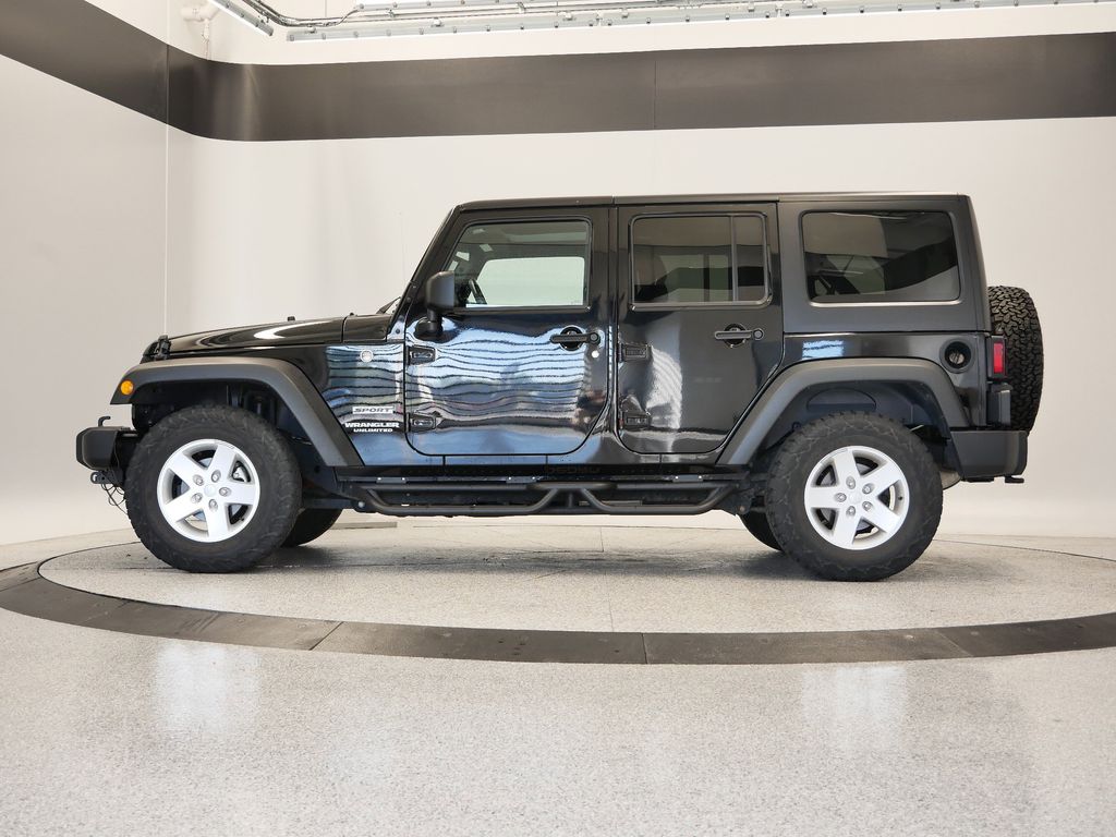Thumbnail: 2017 Jeep Wrangler - 2