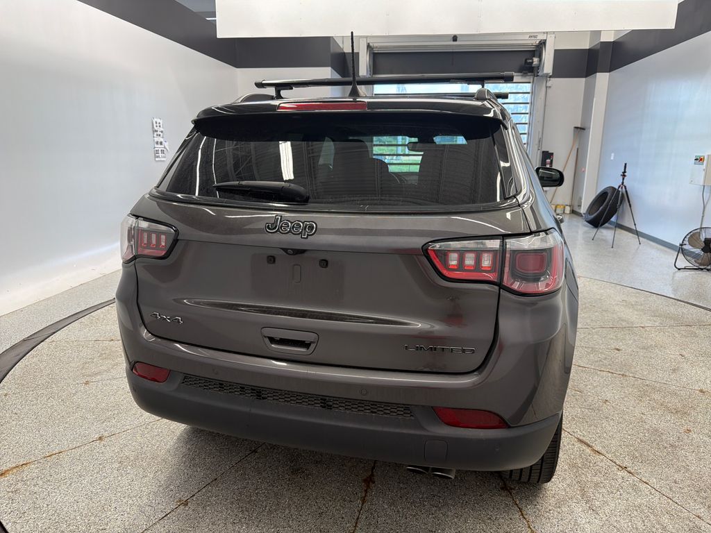 Thumbnail: 2018 Jeep Compass - 10