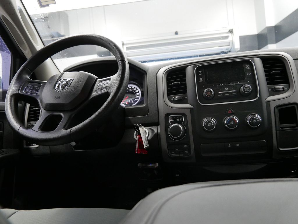 2015 RAM 1500 Express 25
