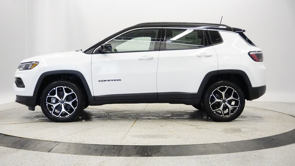 Thumbnail: 2026 Jeep Compass - 3