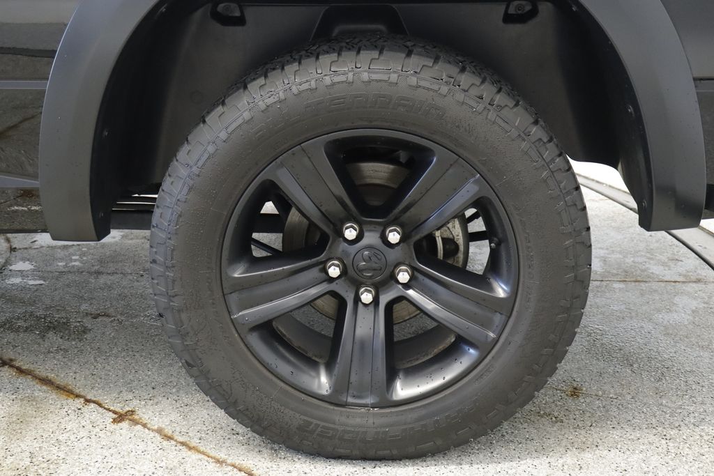 Thumbnail: 2021 RAM 1500 Classic - 17