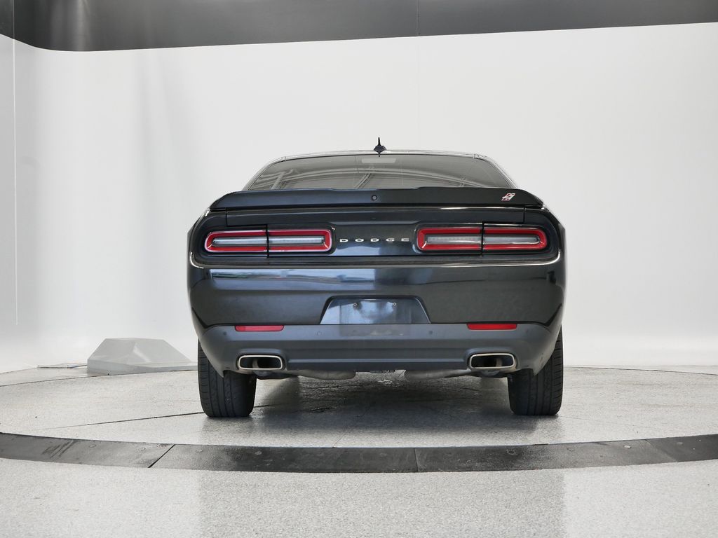 Thumbnail: 2018 Dodge Challenger - 4