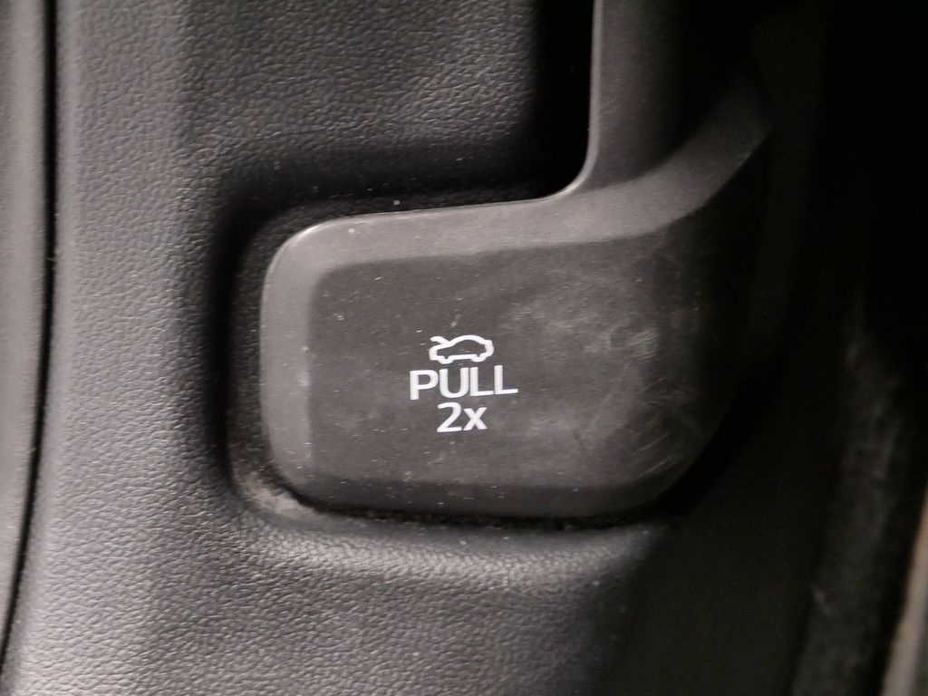 Thumbnail: 2022 Ford Escape - 23