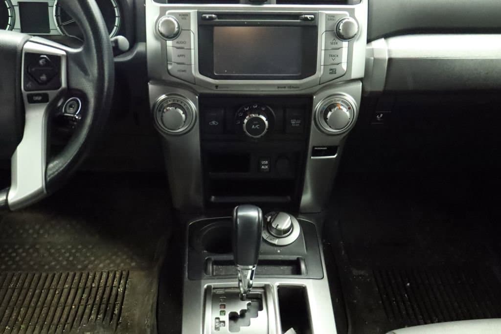 Thumbnail: 2018 Toyota 4Runner - 25