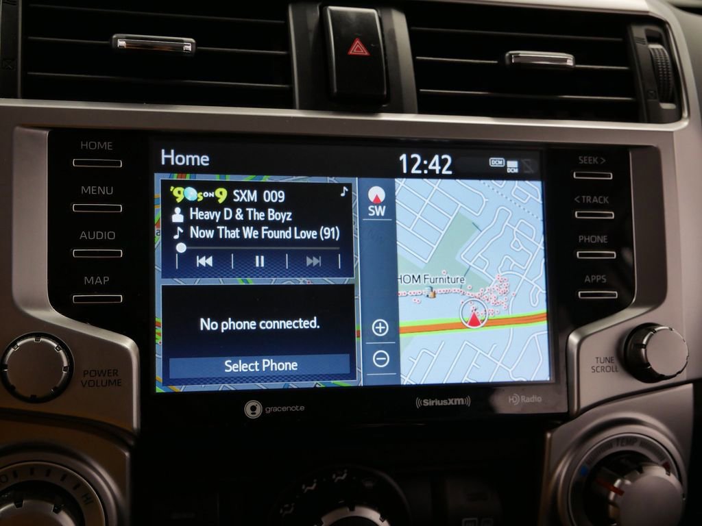 Thumbnail: 2020 Toyota 4Runner - 30