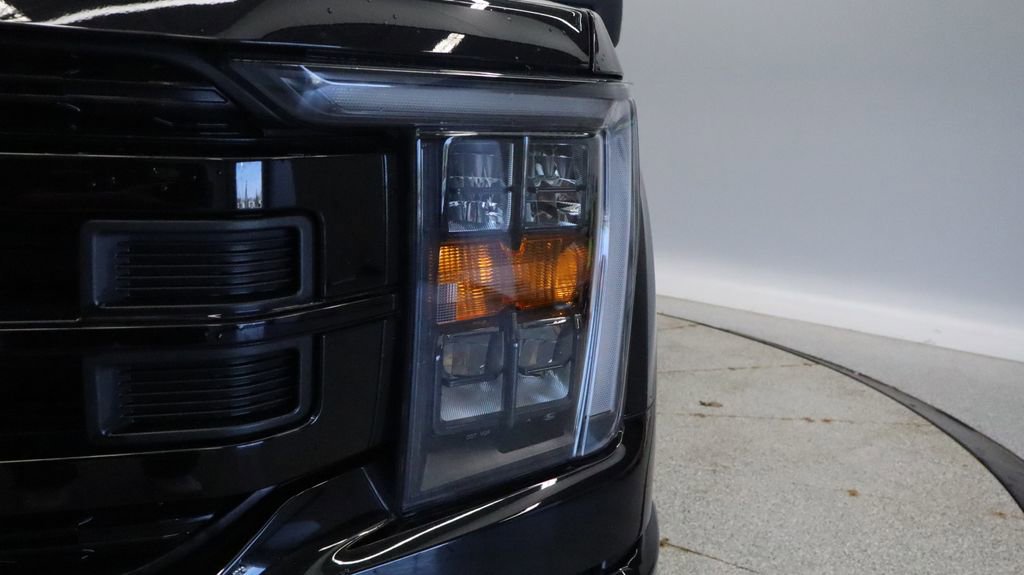 Thumbnail: 2023 Ford F-150 - 10