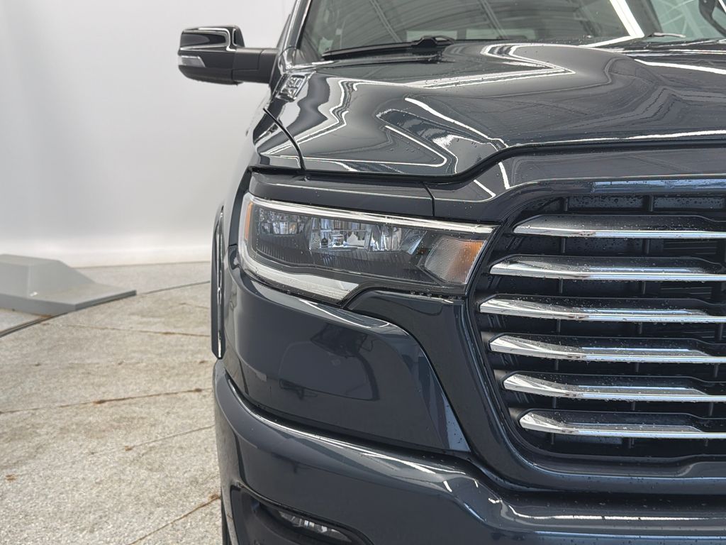 Thumbnail: 2026 RAM 1500 - 4