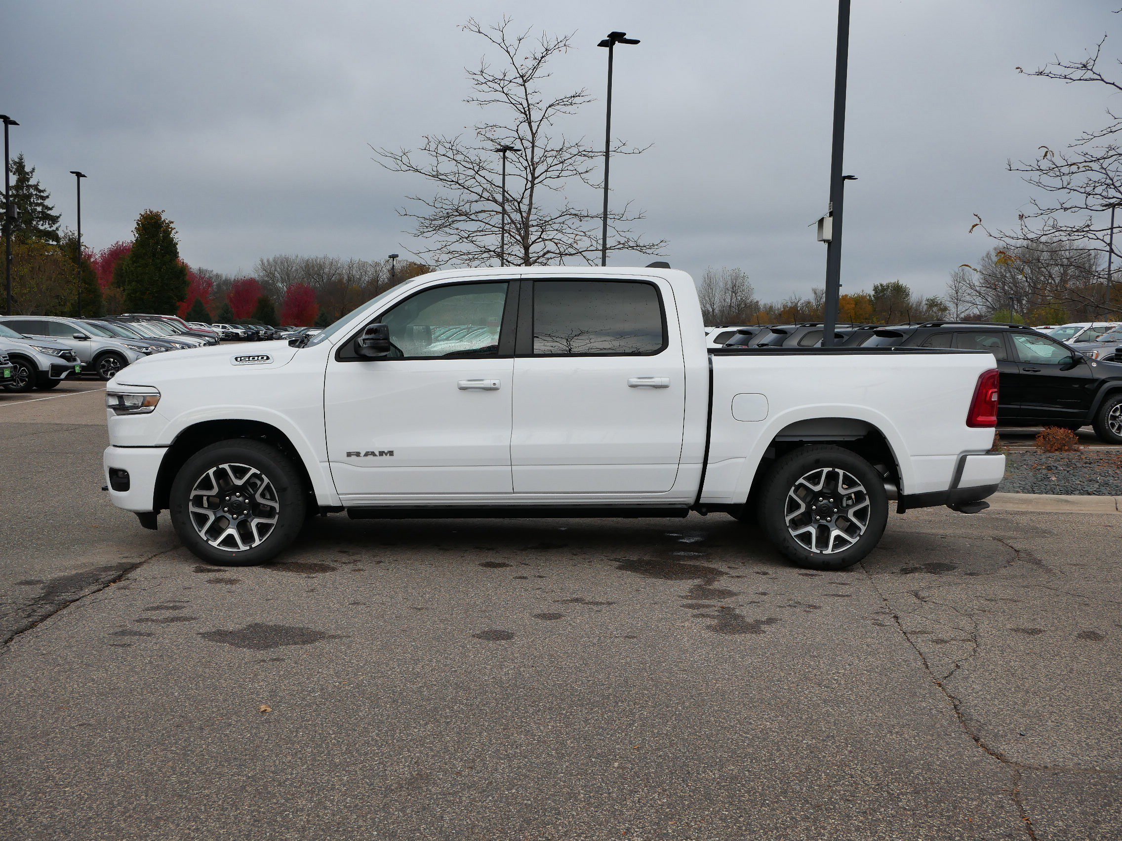 Thumbnail: 2026 RAM 1500 - 4