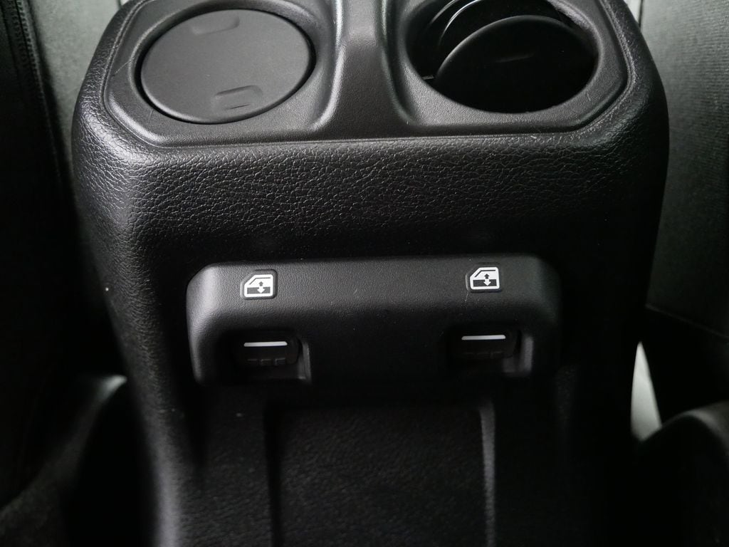 Thumbnail: 2021 Jeep Wrangler - 19