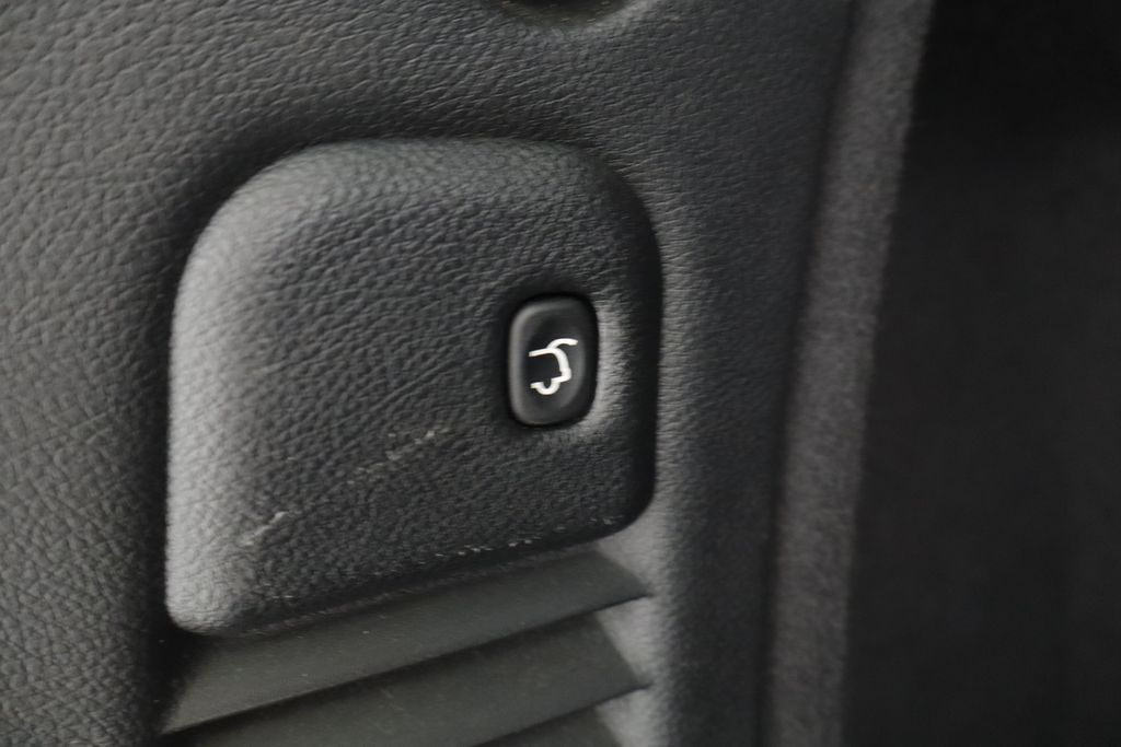 Thumbnail: 2019 Dodge Durango - 20