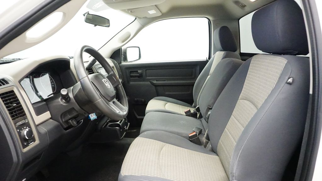 Thumbnail: 2009 Dodge Ram 1500 - 24