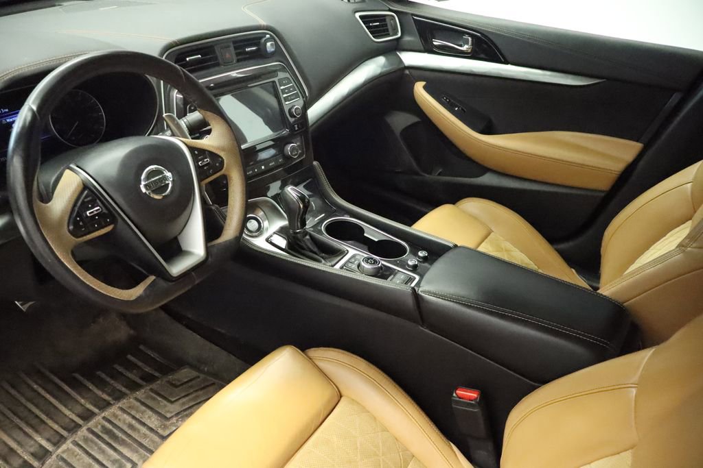 Thumbnail: 2016 Nissan Maxima - 23