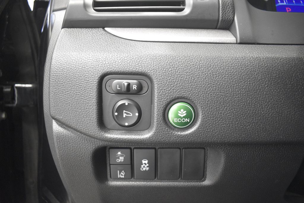 Thumbnail: 2019 Honda Pilot - 22