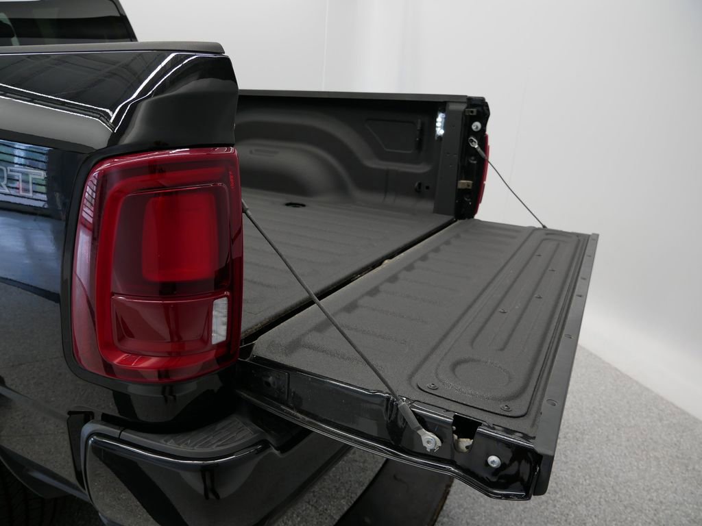 Thumbnail: 2025 RAM 3500 - 11