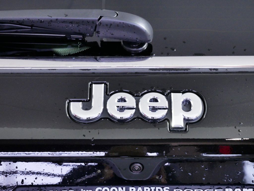 Thumbnail: 2025 Jeep Compass - 12