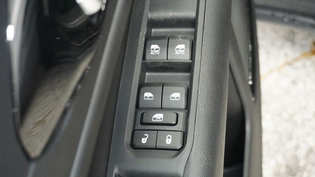 Thumbnail: 2026 Jeep Compass - 32