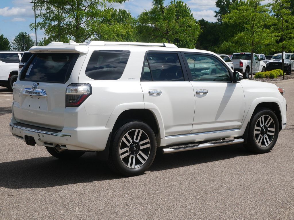 Thumbnail: 2019 Toyota 4Runner - 6