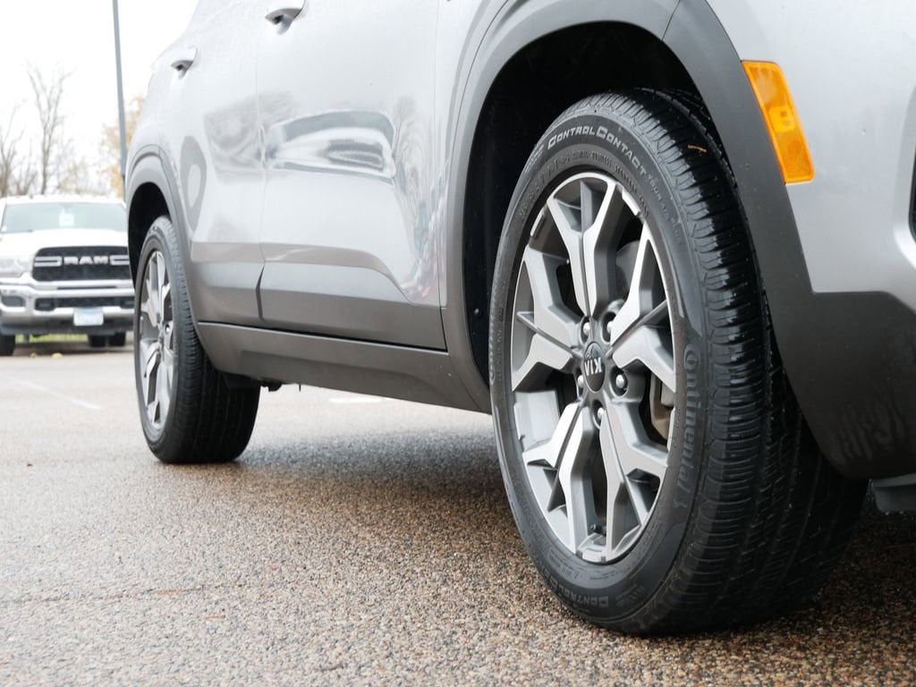 Thumbnail: 2021 Kia Seltos - 6