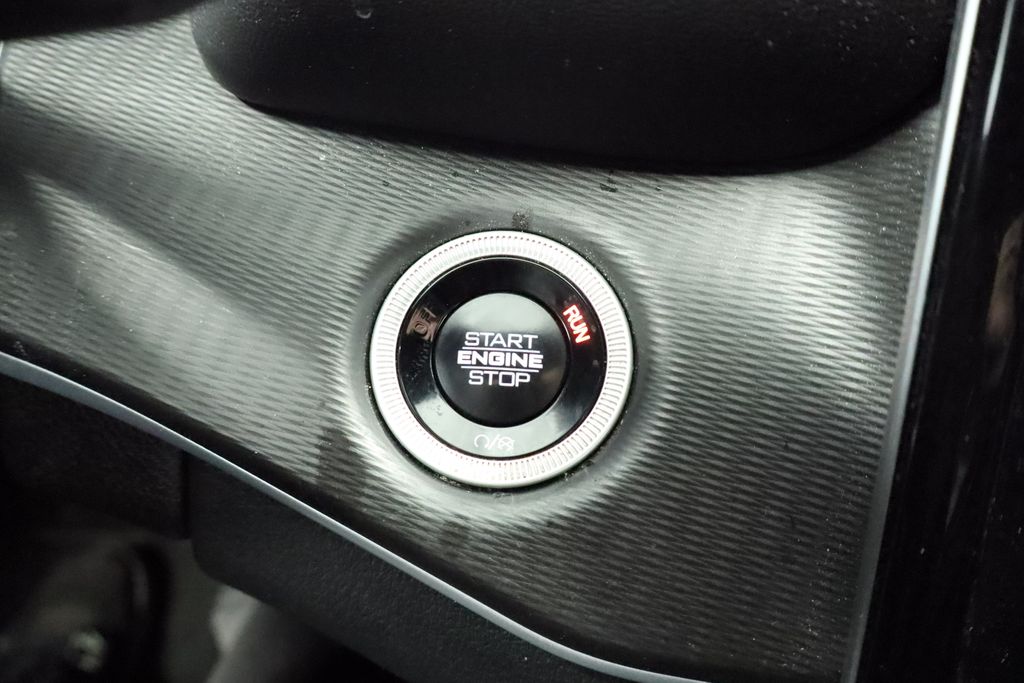 Thumbnail: 2024 Jeep Grand Cherokee - 34