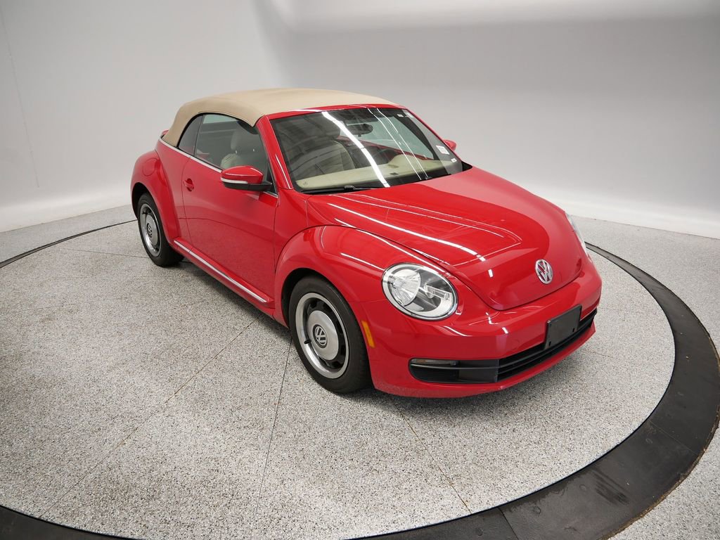 Thumbnail: 2013 Volkswagen Beetle - 15