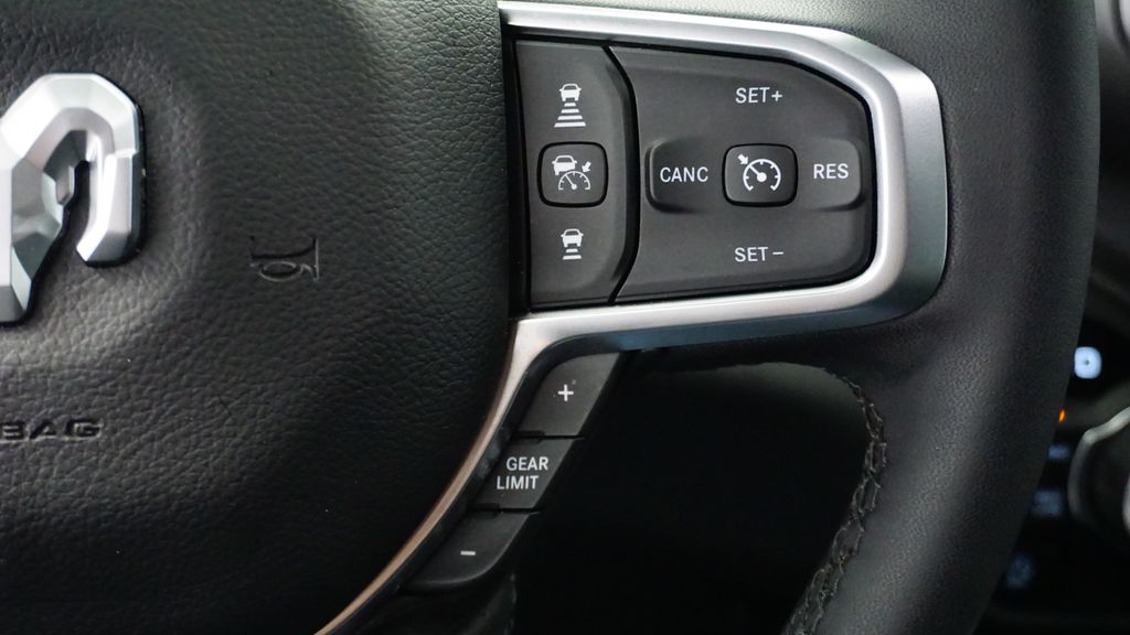 Thumbnail: 2025 RAM 1500 - 37