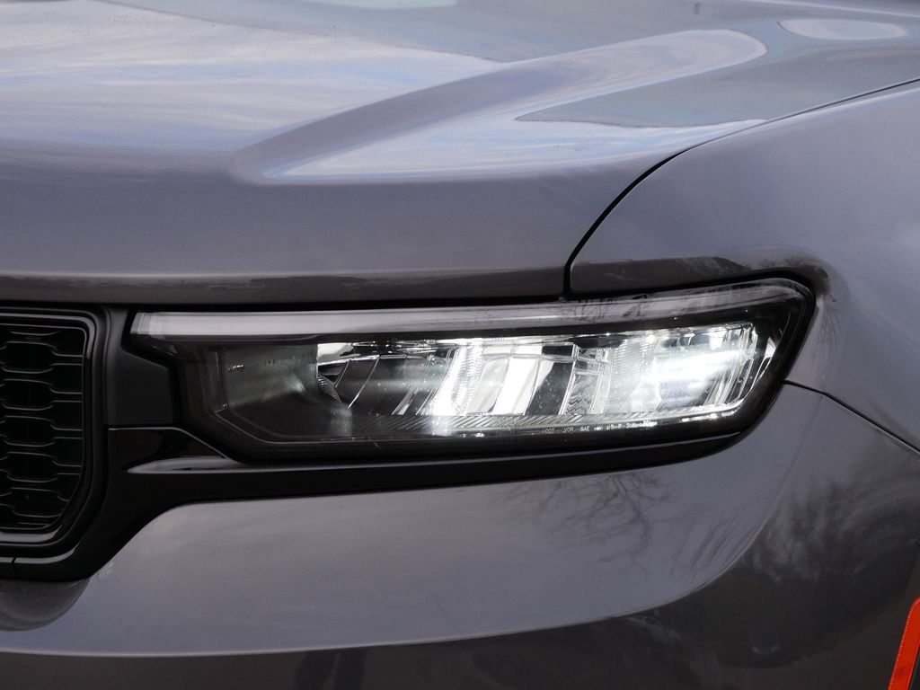 Thumbnail: 2025 Jeep Grand Cherokee L - 19