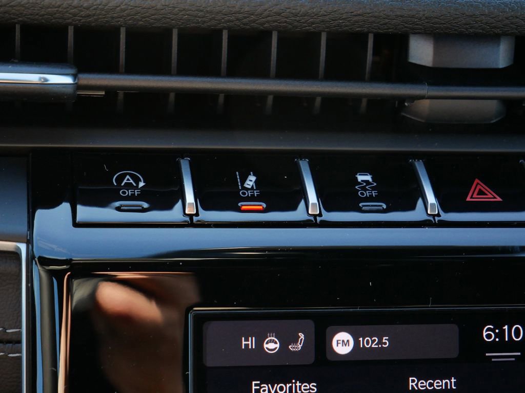 Thumbnail: 2025 Jeep Grand Cherokee - 36