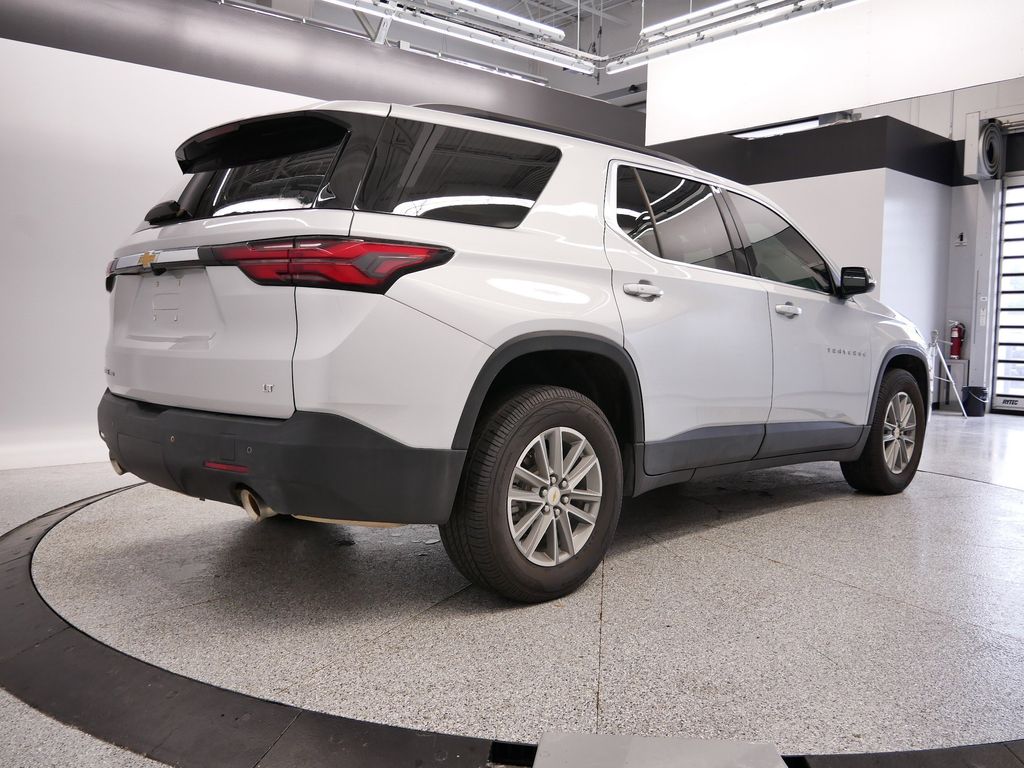 Thumbnail: 2022 Chevrolet Traverse - 19